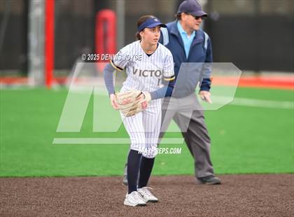 Thumbnail 1 in Penfield vs Victor (Scrimmage)  photogallery.