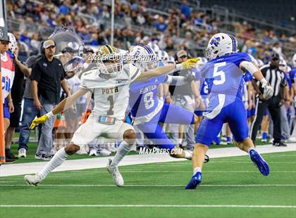 Thumbnail 2 in Poth vs Gunter (UIL 3A  D2 Final) photogallery.