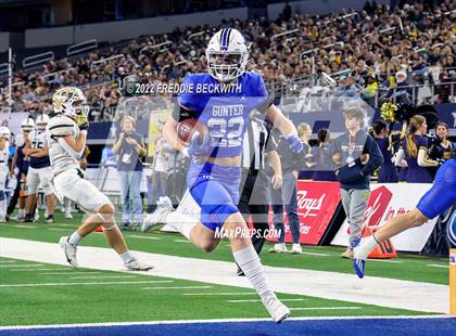 Thumbnail 3 in Poth vs Gunter (UIL 3A  D2 Final) photogallery.