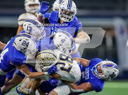 Thumbnail 2 in Poth vs Gunter (UIL 3A  D2 Final) photogallery.