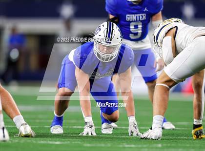 Thumbnail 3 in Poth vs Gunter (UIL 3A  D2 Final) photogallery.