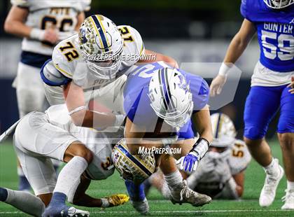 Thumbnail 1 in Poth vs Gunter (UIL 3A  D2 Final) photogallery.