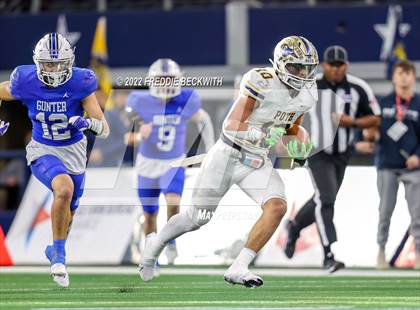 Thumbnail 2 in Poth vs Gunter (UIL 3A  D2 Final) photogallery.