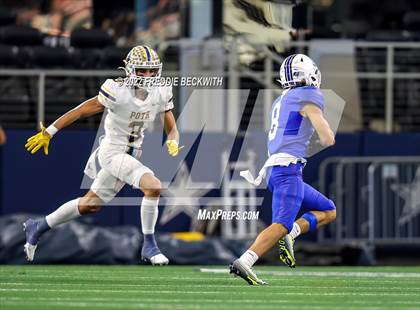 Thumbnail 3 in Poth vs Gunter (UIL 3A  D2 Final) photogallery.