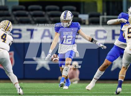 Thumbnail 3 in Poth vs Gunter (UIL 3A  D2 Final) photogallery.