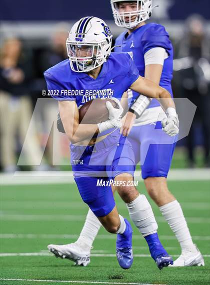 Thumbnail 2 in Poth vs Gunter (UIL 3A  D2 Final) photogallery.