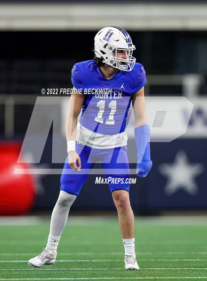 Thumbnail 2 in Poth vs Gunter (UIL 3A  D2 Final) photogallery.
