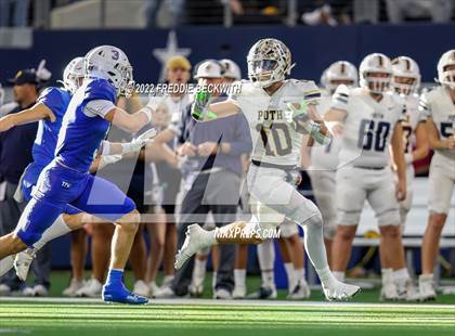 Thumbnail 2 in Poth vs Gunter (UIL 3A  D2 Final) photogallery.