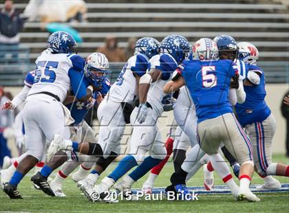 Thumbnail 2 in Westlake v North Mesquite (UIL 6A Regional) photogallery.