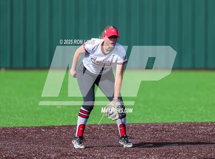 Thumbnail 3 in Deer Creek @ Mustang photogallery.