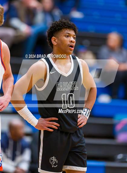Thumbnail 3 in Carmel Christian vs. Marvin Ridge (Phenom Lakesgiving) photogallery.