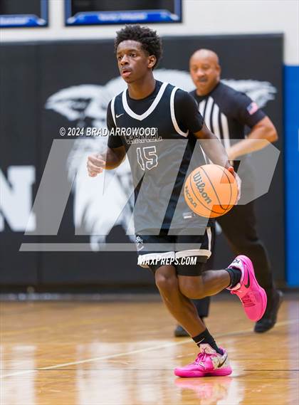 Thumbnail 2 in Carmel Christian vs. Marvin Ridge (Phenom Lakesgiving) photogallery.