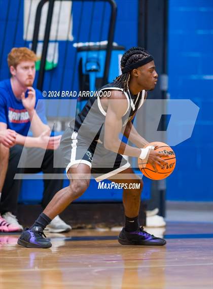 Thumbnail 2 in Carmel Christian vs. Marvin Ridge (Phenom Lakesgiving) photogallery.