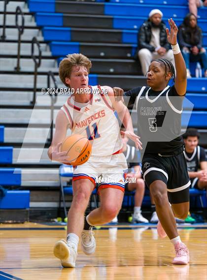 Thumbnail 3 in Carmel Christian vs. Marvin Ridge (Phenom Lakesgiving) photogallery.