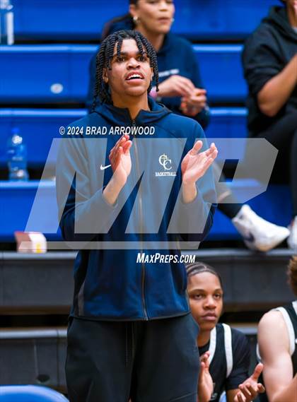 Thumbnail 1 in Carmel Christian vs. Marvin Ridge (Phenom Lakesgiving) photogallery.