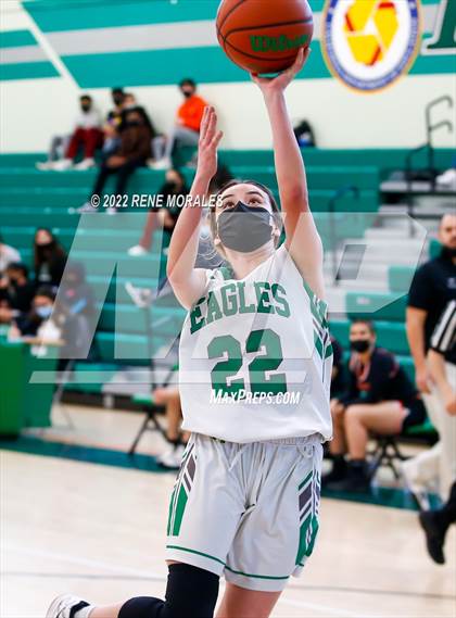 Thumbnail 1 in Lincoln vs Eagle Rock photogallery.
