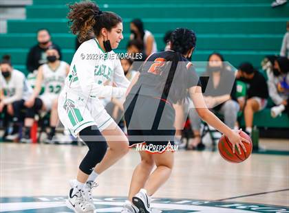 Thumbnail 2 in Lincoln vs Eagle Rock photogallery.