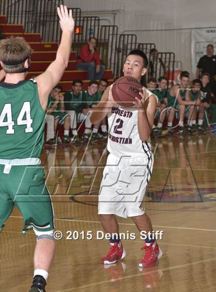 Thumbnail 1 in Modesto Christian vs. St. Mary's (Father Barry Christmas Classic) photogallery.