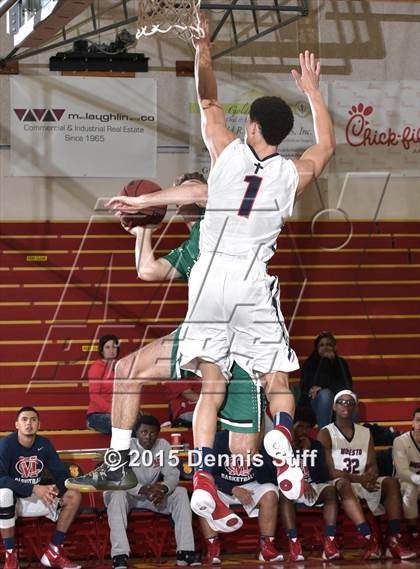 Thumbnail 1 in Modesto Christian vs. St. Mary's (Father Barry Christmas Classic) photogallery.
