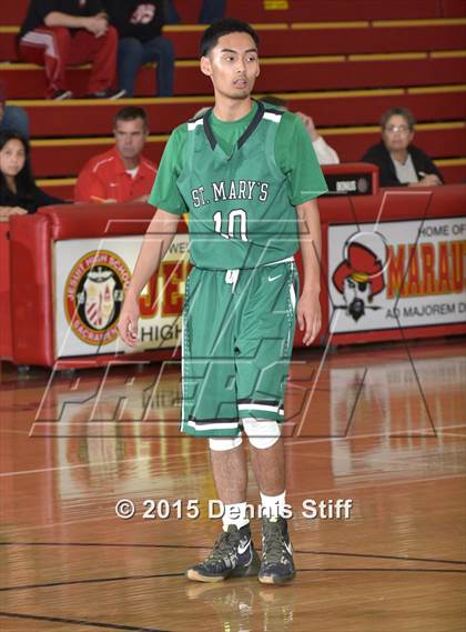 Thumbnail 1 in Modesto Christian vs. St. Mary's (Father Barry Christmas Classic) photogallery.