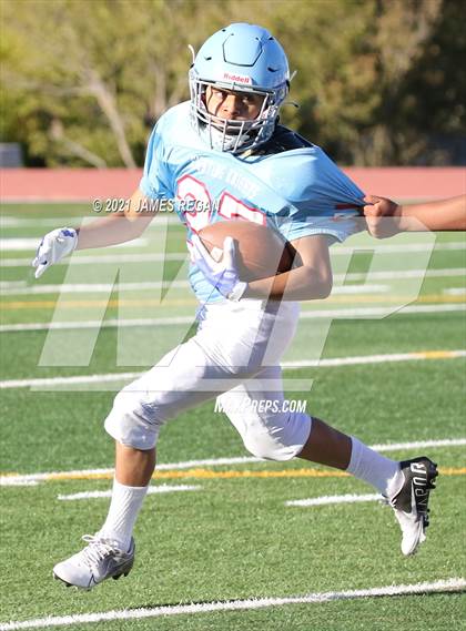 Thumbnail 1 in El Camino @ Hillsdale photogallery.