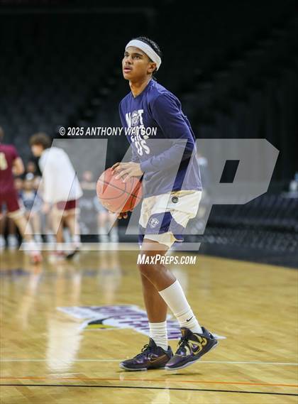 Thumbnail 1 in Whitehall vs. Pocono Mountain West photogallery.