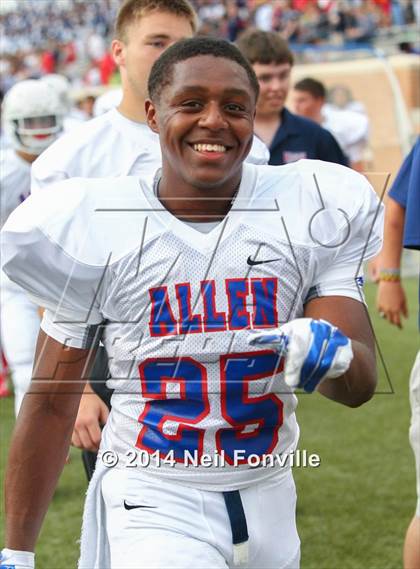 Thumbnail 1 in Guyer vs. Allen photogallery.