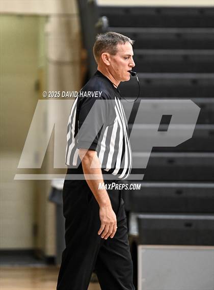 Thumbnail 1 in D'Evelyn @ Lakewood photogallery.