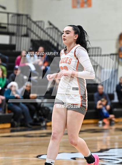 Thumbnail 1 in D'Evelyn @ Lakewood photogallery.