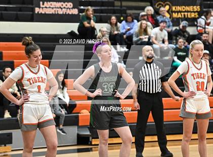 Thumbnail 1 in D'Evelyn @ Lakewood photogallery.