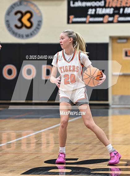 Thumbnail 3 in D'Evelyn @ Lakewood photogallery.