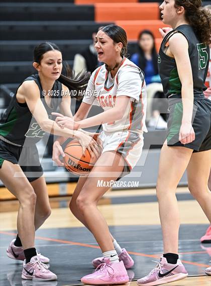 Thumbnail 2 in D'Evelyn @ Lakewood photogallery.