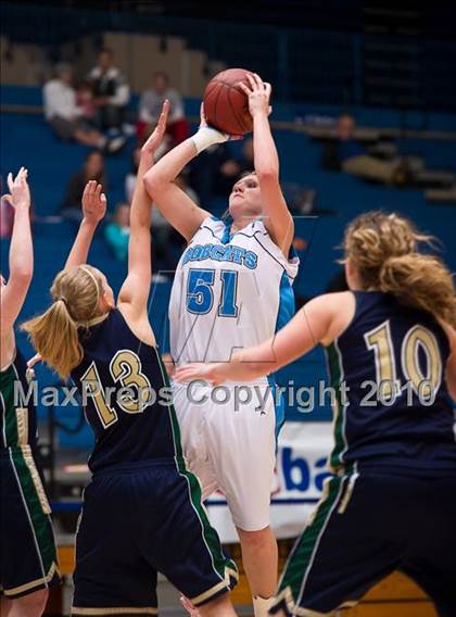 Thumbnail 2 in Snow Canyon vs Sky View (Utah 4A Quarterfinal) photogallery.