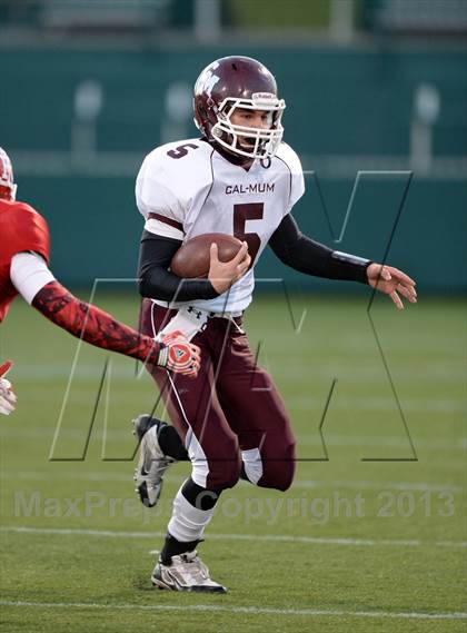 Thumbnail 3 in Caledonia-Mumford vs. Red Jacket (Section 5 Class DD Final) photogallery.