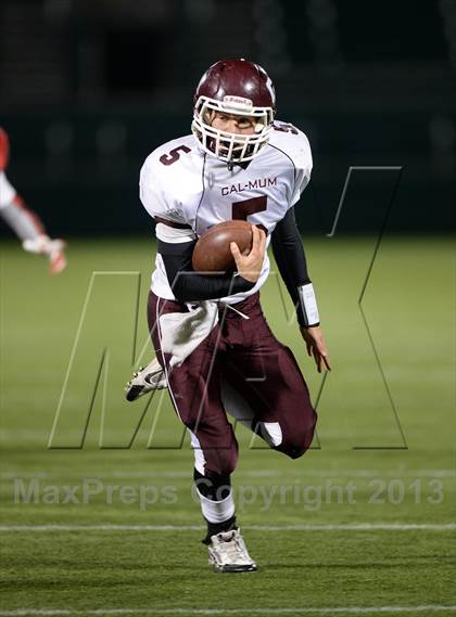 Thumbnail 2 in Caledonia-Mumford vs. Red Jacket (Section 5 Class DD Final) photogallery.