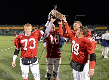 Thumbnail 3 in Caledonia-Mumford vs. Red Jacket (Section 5 Class DD Final) photogallery.