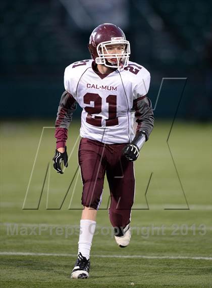 Thumbnail 2 in Caledonia-Mumford vs. Red Jacket (Section 5 Class DD Final) photogallery.