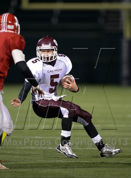 Thumbnail 2 in Caledonia-Mumford vs. Red Jacket (Section 5 Class DD Final) photogallery.