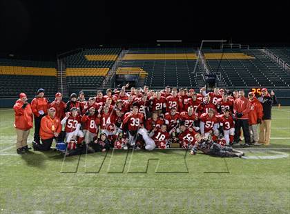 Thumbnail 2 in Caledonia-Mumford vs. Red Jacket (Section 5 Class DD Final) photogallery.