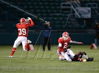 Thumbnail 2 in Caledonia-Mumford vs. Red Jacket (Section 5 Class DD Final) photogallery.