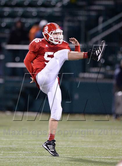 Thumbnail 2 in Caledonia-Mumford vs. Red Jacket (Section 5 Class DD Final) photogallery.