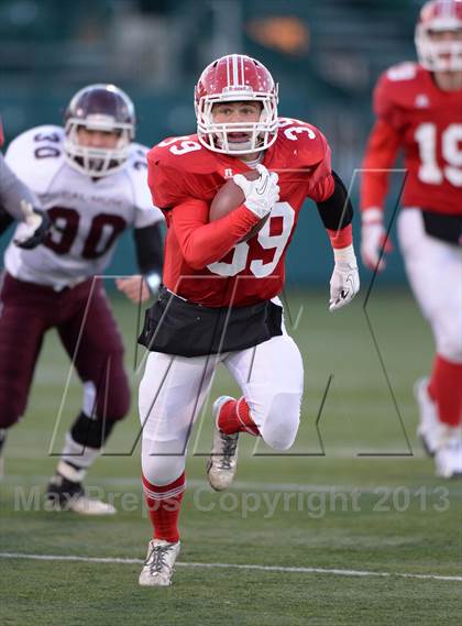 Thumbnail 3 in Caledonia-Mumford vs. Red Jacket (Section 5 Class DD Final) photogallery.