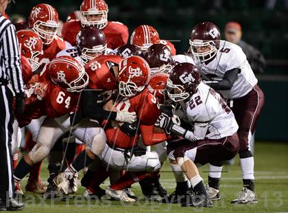 Thumbnail 2 in Caledonia-Mumford vs. Red Jacket (Section 5 Class DD Final) photogallery.
