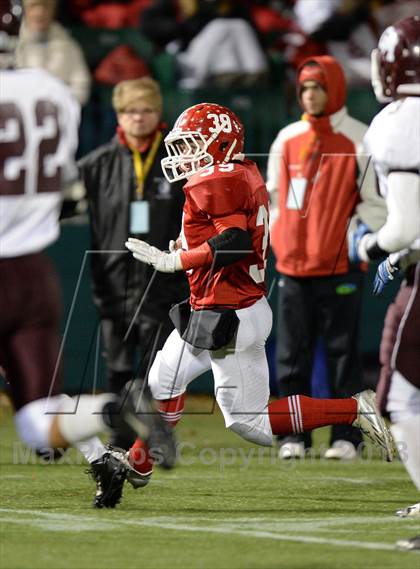 Thumbnail 2 in Caledonia-Mumford vs. Red Jacket (Section 5 Class DD Final) photogallery.