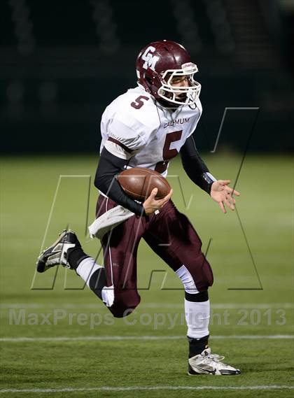 Thumbnail 3 in Caledonia-Mumford vs. Red Jacket (Section 5 Class DD Final) photogallery.