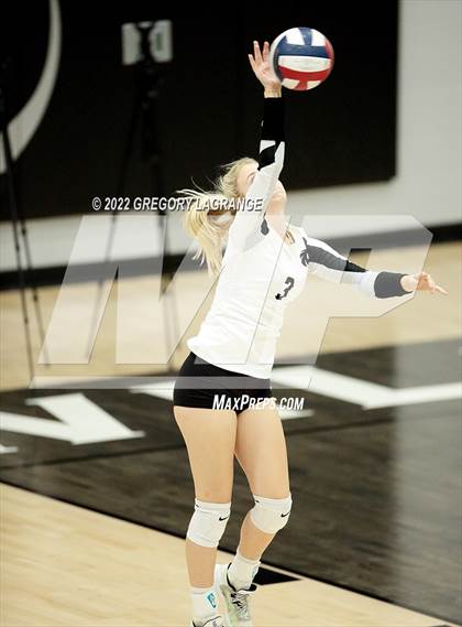 Thumbnail 2 in Braswell vs Guyer photogallery.