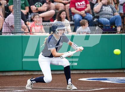 Thumbnail 1 in Lone Star vs. Heritage (UIL 5A Regional Final) photogallery.