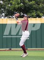 Photo from the gallery "Lone Star vs. Heritage (UIL 5A Regional Final)"