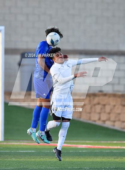 Thumbnail 2 in Navasota vs. San Elizario (UIL 4A Soccer Semifinal) photogallery.