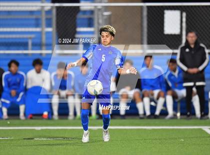 Thumbnail 2 in Navasota vs. San Elizario (UIL 4A Soccer Semifinal) photogallery.